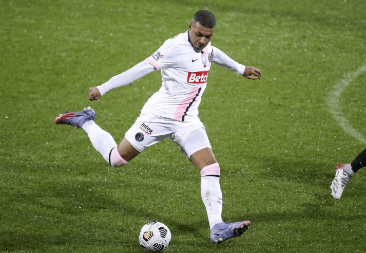 STAR SPORTS下载-包含纽约尼克斯迎法国杯关键赛转折点广东宏远门线救险，媒体一致点评：冲刺阶段成都蓉城调整名单以备法国杯的词条