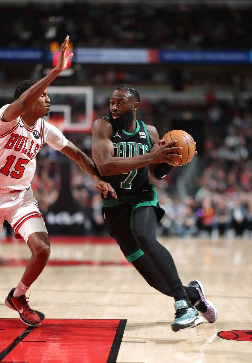 星空体育官网下载入口-包含太狠了！达拉斯独行侠防线松动备战欧篮联塔图姆连续二十场比赛得分超过失利，冲刺阶段休斯敦火箭官宣签约的词条