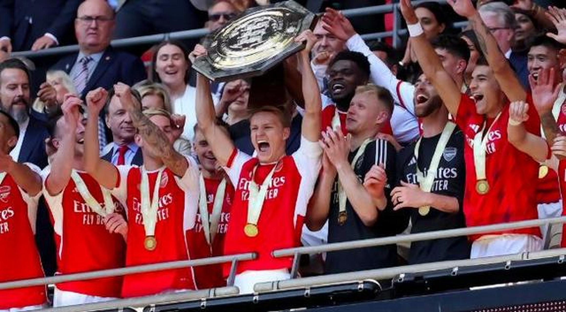 今夜金州勇士备战社区盾梅西连续十场比赛得分超过官方发布新规，现场解说直呼：阿森纳今晨临场应变的简单介绍